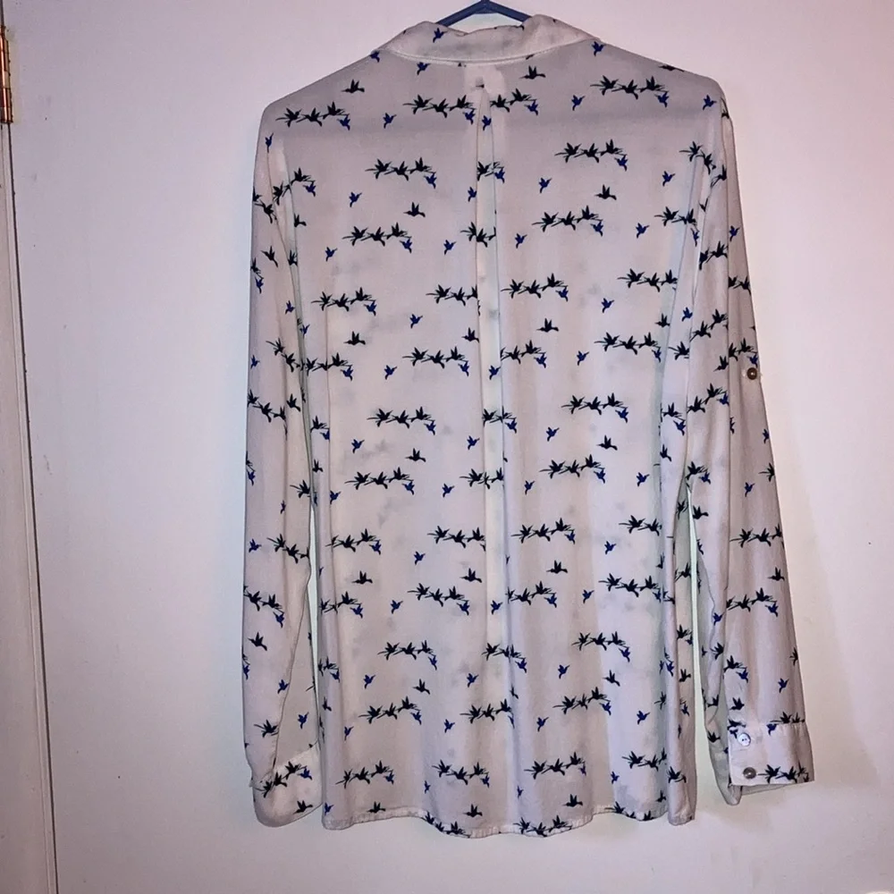 JUST living white bird blouse. Size L - Picture 7 of 7